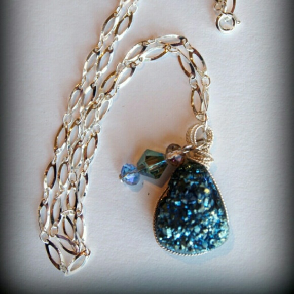 ***SOLD!!****HOST PICK 8/2 Sapphire Druzy - Picture 3 of 4