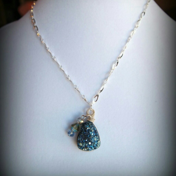 ***SOLD!!****HOST PICK 8/2 Sapphire Druzy - Picture 4 of 4