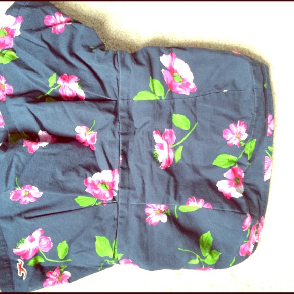 super cute floral hollister tube top