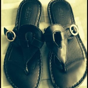 Born black leather sandal, Like new.