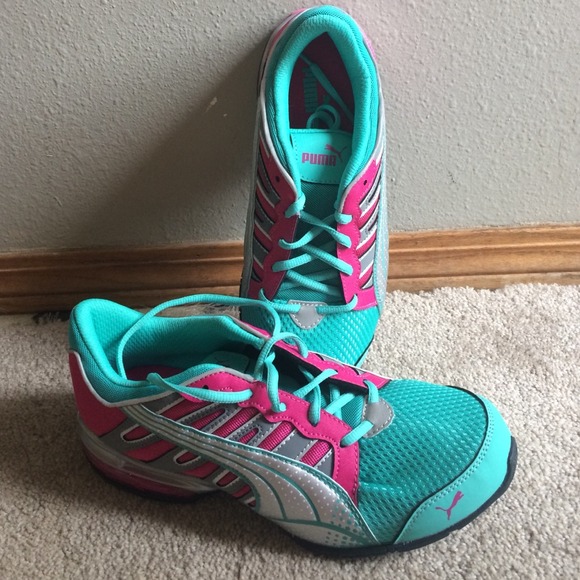 Puma voltaic 3 Jr size 7