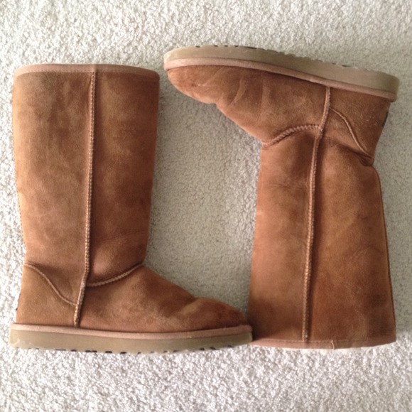 FINAL SALE!!! This is my lowest price! Ugg boots