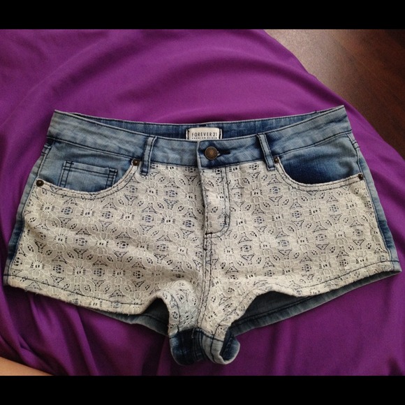 NWOT Forever 21 Denim Lace Shorts