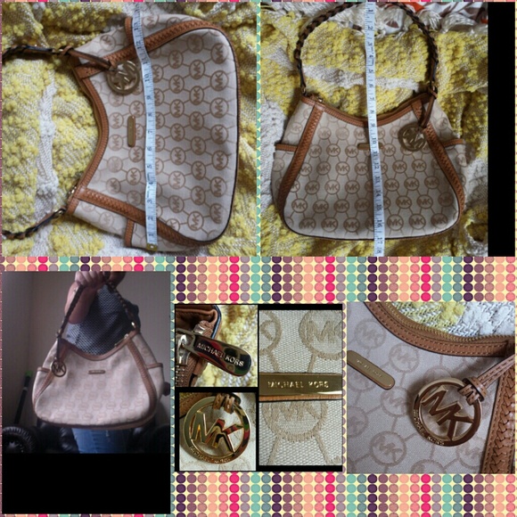 ■Bundled■ 100% Authentic MK Signature Hobo - Picture 3 of 4