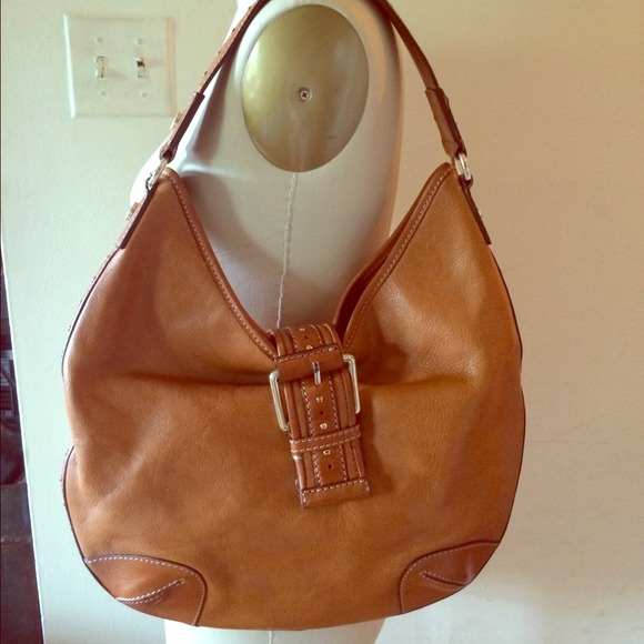 MICHAEL KORS Brown Leather Purse with Gold Details