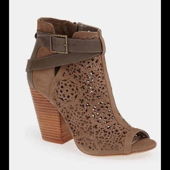 Just Sharing - Vince Camuto Maizey Booties