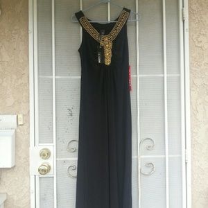 BLACK MAXI DRESS