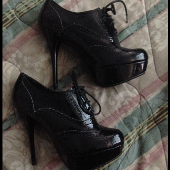 ❌SOLD❌Cute black heels
