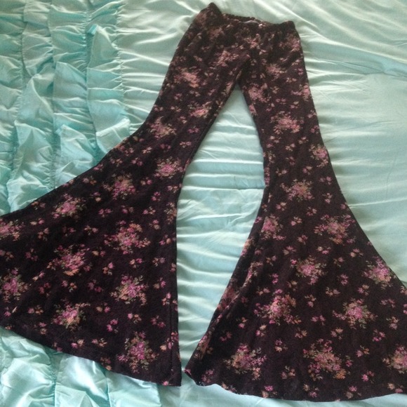 Sold on ebay Brandy Melville floral lace bells