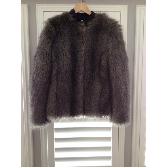 Brand new Manoukian faux fur coat