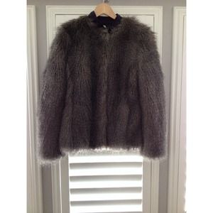Brand new Manoukian faux fur coat