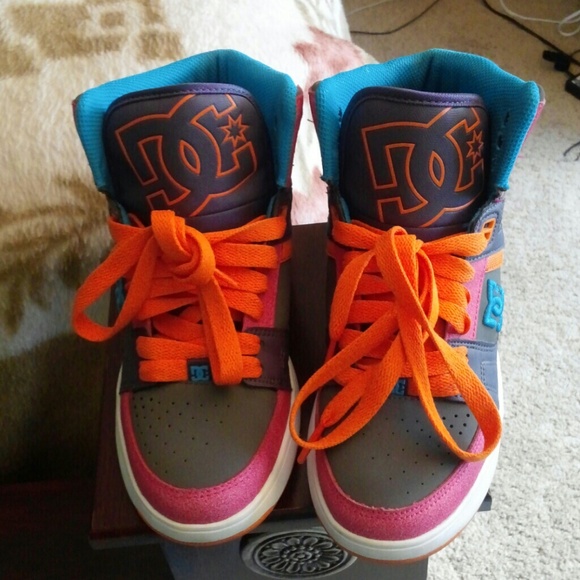 Dc shoes