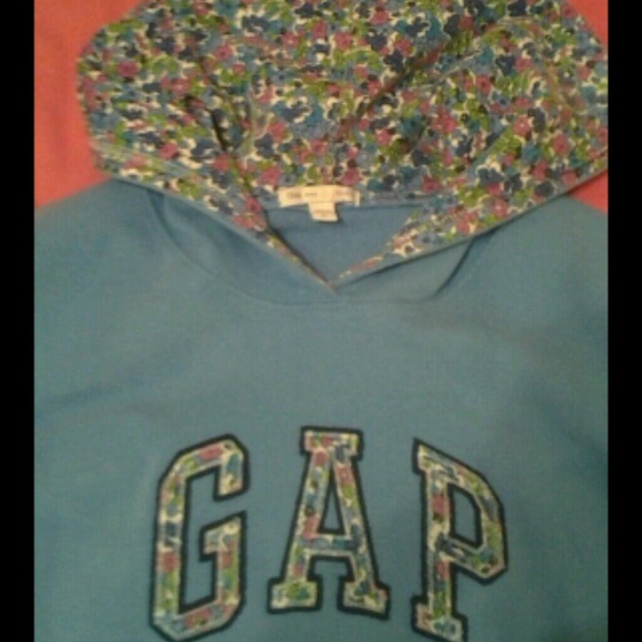 Torquoise pullover hoodi very good condition