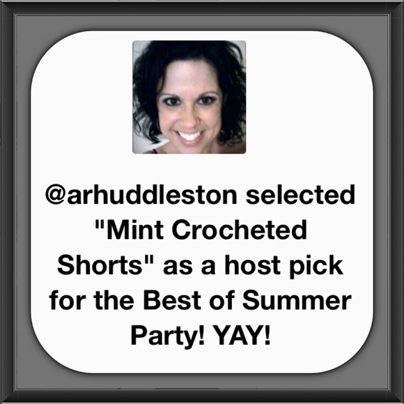 Mint Crocheted Shorts πHp x2π - Picture 3 of 3