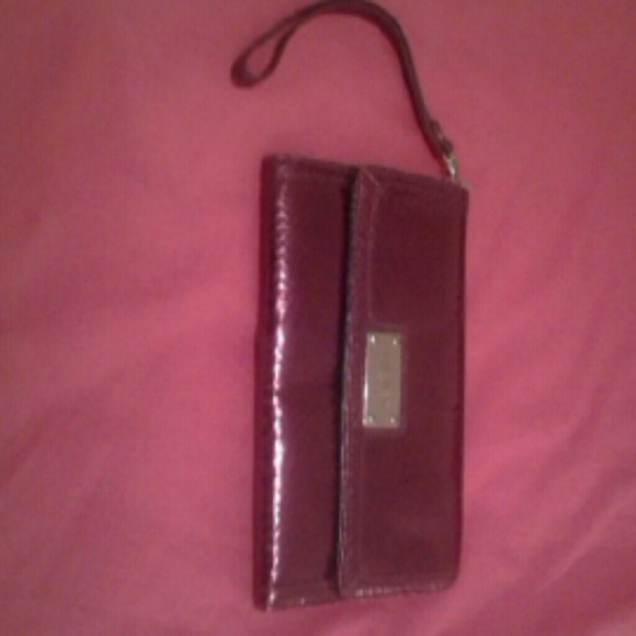 Shiny lavender violet clutch and wallet