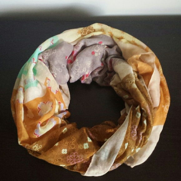 Oversized Scarfs
