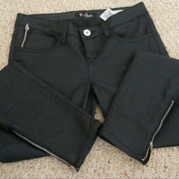 ***ON HOLD****GUESS JEANS! Black Coated jeggings
