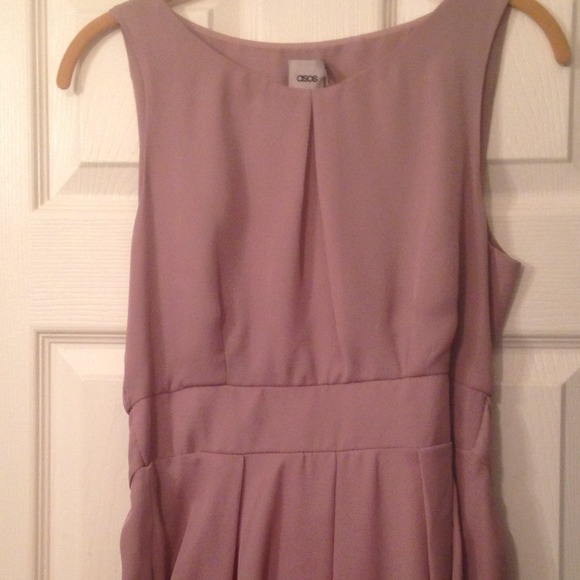 Asos pleated blush colored, belted dress - Picture 2 of 3