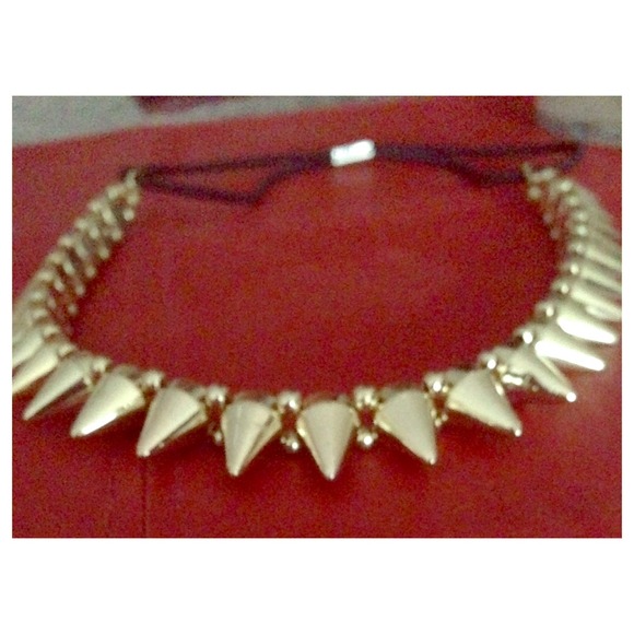 Urban Outfitters Accessories - ⚡️Urban Outfitters gold spike headband