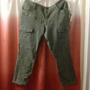 Army green Capri pants