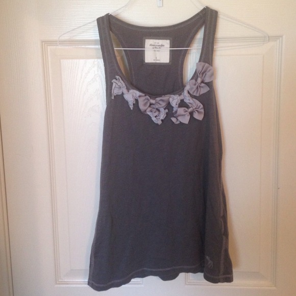 Abercrombie top