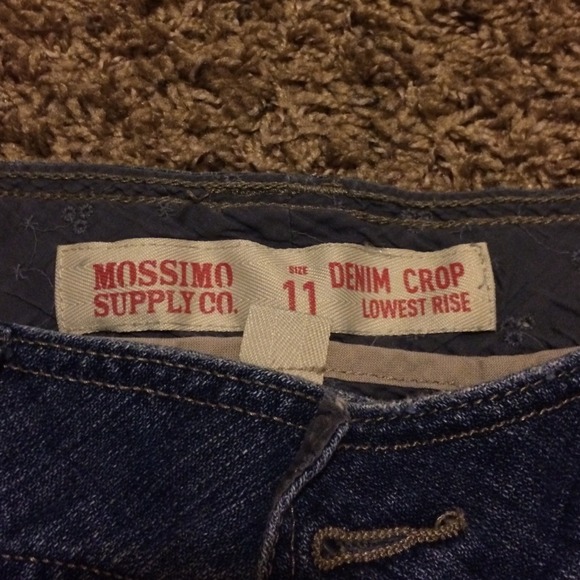 Denim Crop - Picture 2 of 2
