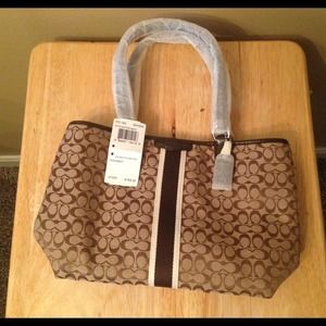 Mini Coach hand tote