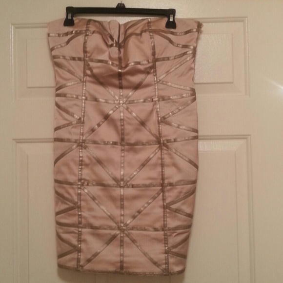 Geometric Bandage Style Dress - Picture 1 of 3