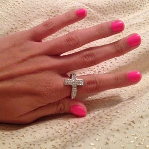 Perfect cross ring!