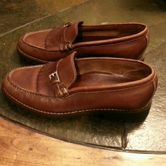 HOST PICK!! Cole Haan leather loafers - Picture 3 of 3