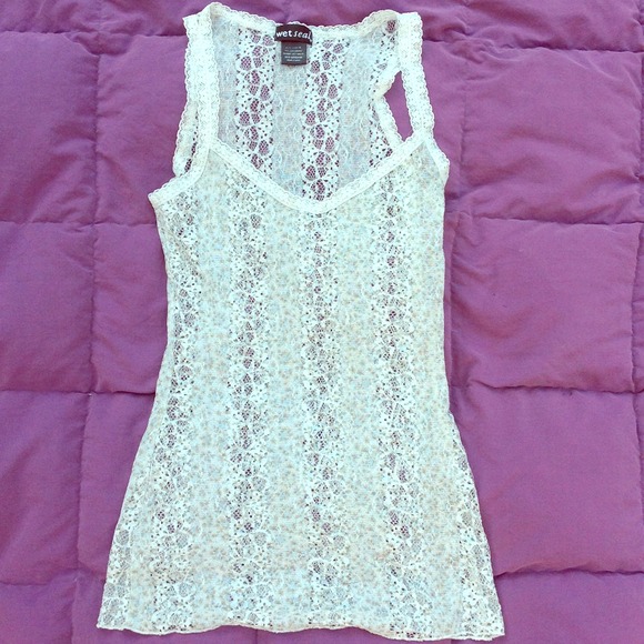 Lace tank