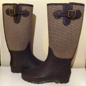 Banana Republic Rain Boots