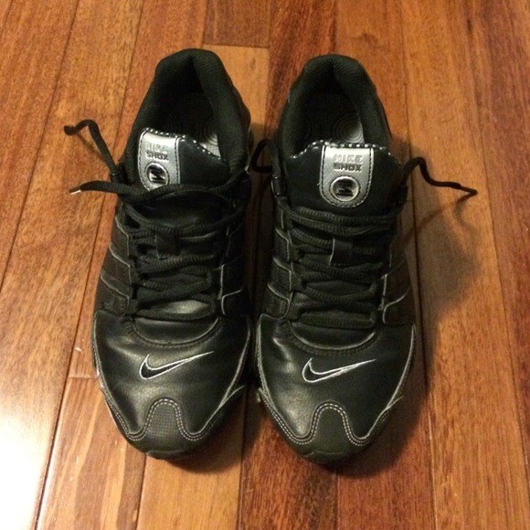 Reserved until Friday. Like new! Nike Shox