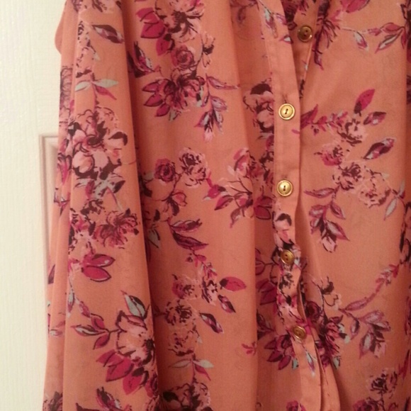 Floral Print Sheer Blouse - Picture 2 of 2