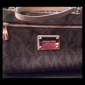 Michael Kors wristlet ✨Reserved✨