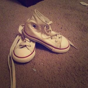 Toddlers converse high tops