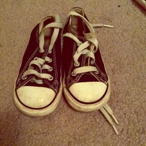 Kids converse