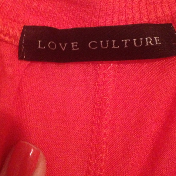 Pink top - Picture 2 of 2