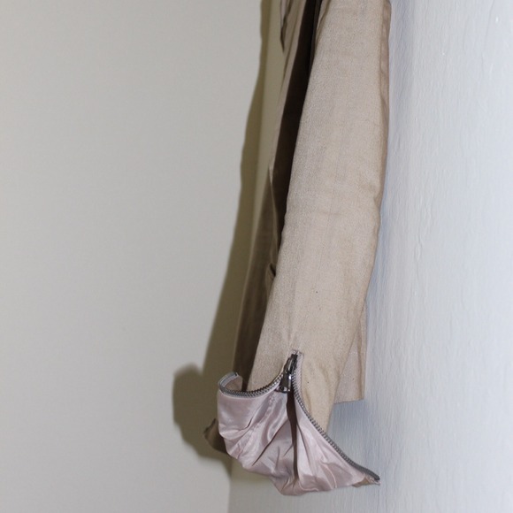 Sold in a bundle-Taupe Blazer (s) - Picture 3 of 3