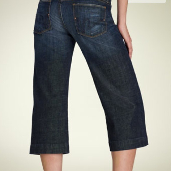 COH Rosette Crop Flares White 25 - Picture 2 of 5