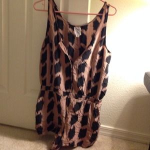 🚫SOLD🚫 Cute romper from urban outfitters