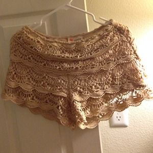 Creme crochet shorts from Tobi