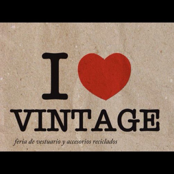 CHECK OUT MY VINTAGE PURSES 😍