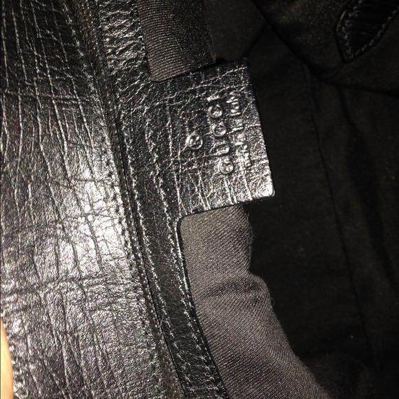 Authentic Gucci Large Hobo Horsebit - Picture 3 of 3