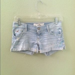 Hollister Paint Splatter Lightwash Shorts