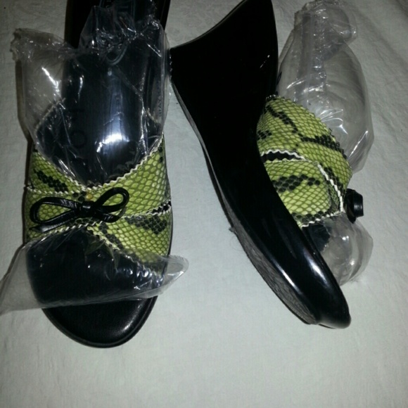 Shoes - *SOLD OFF SITE*  Callisto Snake skin-look wedgeS