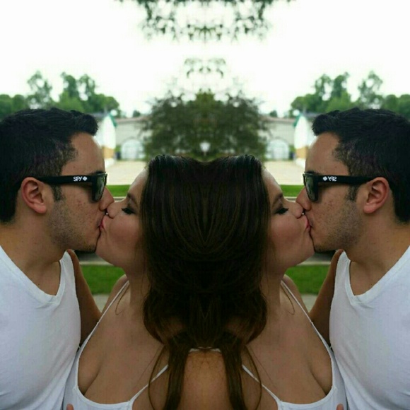 Hello Posh Friends :) - Picture 2 of 3