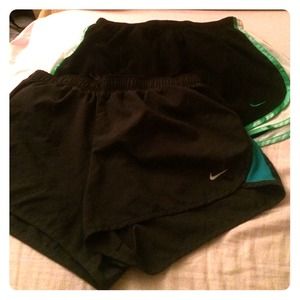 NEW LOWER PRICE NIKE Bundle! 2 pairs of shorts💙💚
