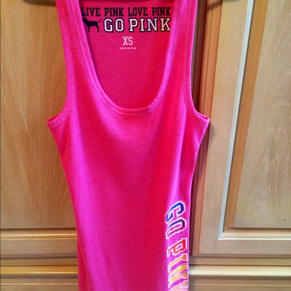 ❌SOLD❌Victoria's Secret PINK tank top hot pink