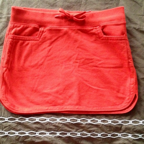 NWOT-Old Navy burnt orange cotton skirt